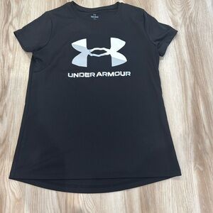 Girls under armour black dry fit loose tshirt size youth medium